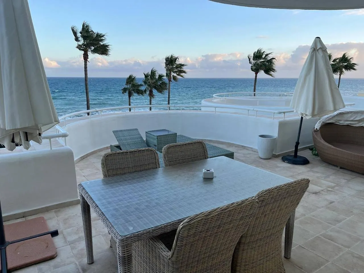 Apartment Piso 2 Habitaciones, Salon 2 Bano En Puerto Banus Vista Mar ! Marbella Spain